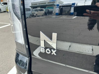 ホンダ N BOX 13枚目