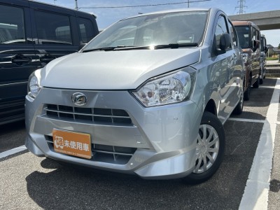ダイハツ ミライース